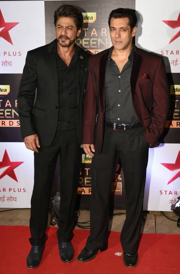 Salman Khan and Shah Rukh Khan at Screen Awards inseparable (3)