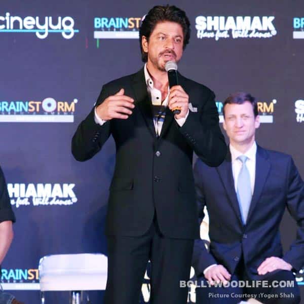 Новости Шахрукх Кхана!!! - Страница 13 Shahrukhkhan-at-the-launch-of-the-Indian-Academy-Awards