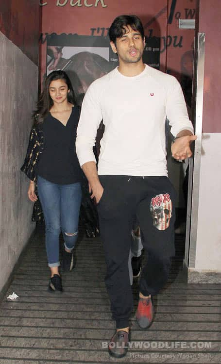 Alia Bhatt and Sidharth Malhotra are all smiles on their movie date