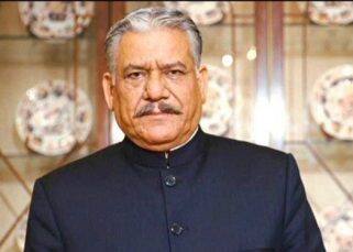 Veteran actor Om Puri passes away at 66: Karan Johar, Anupam Kher, Priyanka Chopra mourn his loss Veteran actor Om Puri passes away at 66: Karan Johar, Anupam Kher, Priyanka Chopra mourn his loss