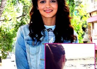 Alia Bhatt marks Mother's Day by releasing a dehydrated turtle into the sea Alia Bhatt marks Mother's Day by releasing a dehydrated turtle into the sea
