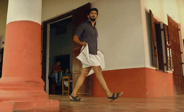 Dulquer-Salmaan_lungi