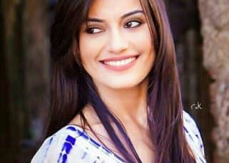 Surbhi Jyoti turns Comedy Queen in Comedy Ka Dangal Surbhi Jyoti turns Comedy Queen in Comedy Ka Dangal