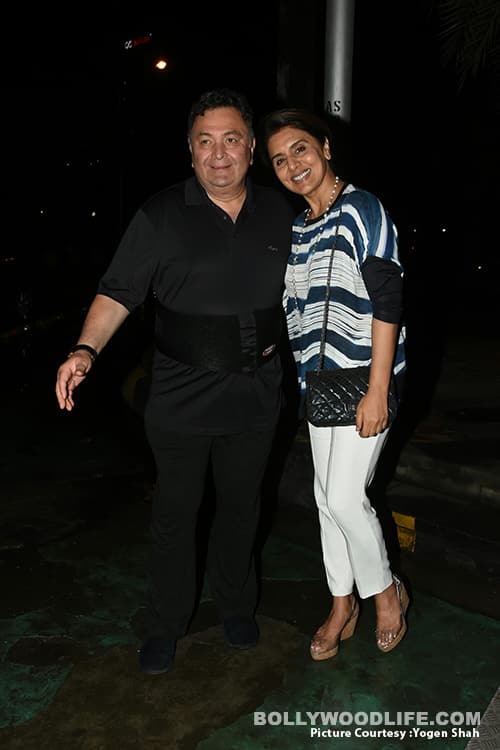 Ranbir Kapoor posing with his family after a fancy dinner is picture