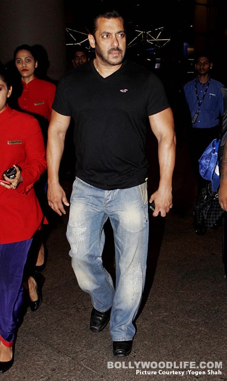 [Photos] Salman Khan looks KILLER as he returns from the Abu Dhabi