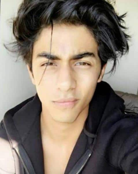 Shah Rukh Khan and Aryan Khan literally go together like 'Copy' and