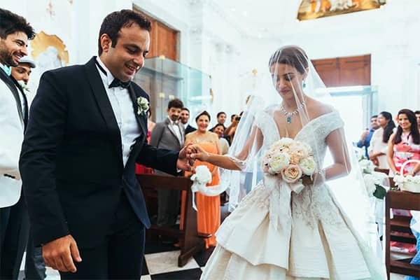 Don T Tell The Bride Full Episodes Wedding Ideas Inside Pics Surveen Chawla S Wedding To Akshay Thakker Was A Don T Tell The Bride