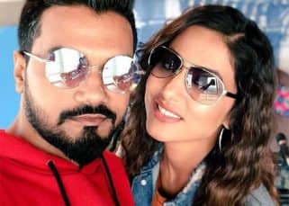Hina Khan and Rocky Jaiswal dancing on 'Ae Meri Zohara Jabeen' will drive away your Monday blues - watch video! Hina Khan and Rocky Jaiswal dancing on 'Ae Meri Zohara Jabeen' will drive away your Monday blues - watch video!