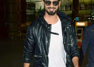 Batti Gul Meter Chalu: Shahid Kapoor aces the monochrome look as he returns after the first schedule wrap - view pics Batti Gul Meter Chalu: Shahid Kapoor aces the monochrome look as he returns after the first schedule wrap - view pics