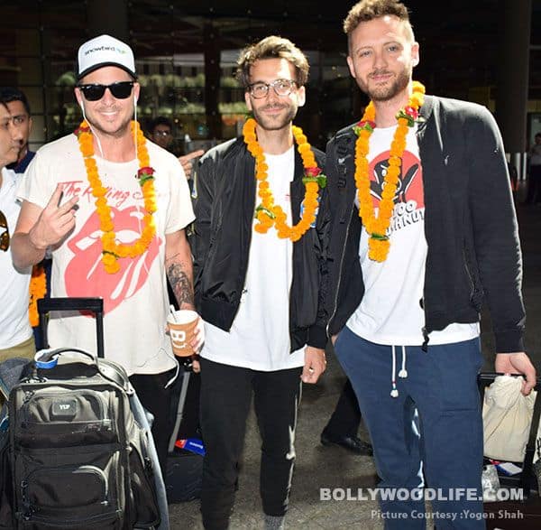 Onerepublic Bekommt Der Grosse Indische Begrussung Am Flughafen Mumbai View Bilder Aurus