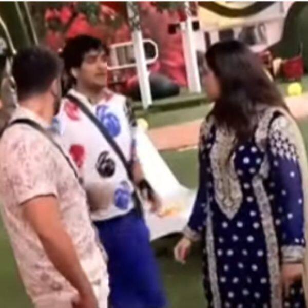 Bigg Boss 14 Day 62 Preview Vikas Gupta Loses His Cool On Arshi Khan