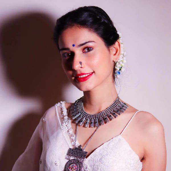 Khatron Ke Khiladi 12 Anupamaa Star Aneri Vajani Is Feeling Lonely