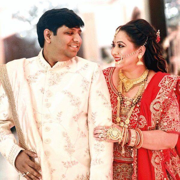 Shagun oyuncusu Surbhi Tiwari, aile içi şiddet ve yıldırma nedeniyle kocası ve kayınpederini şikayet etti