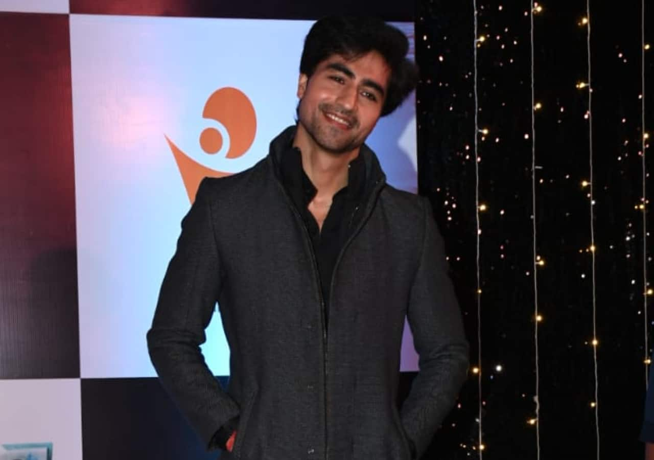 ITA Awards 2023 Harshad Chopda Wins The Best Actor Popular Award For