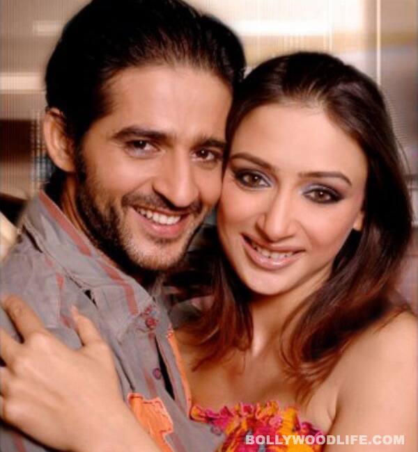 37070-hiten-tejwani-and-gauri-tejwani-120213
