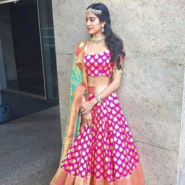 Admit it! Jhanvi Kapoor should be declared as the official crush of India
