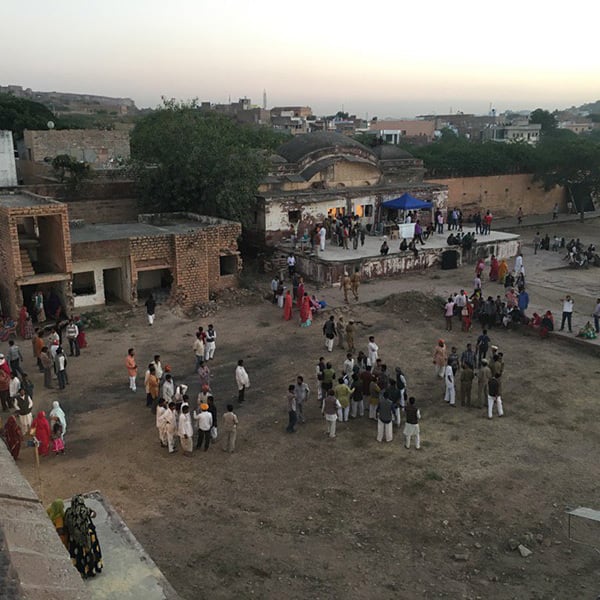 Ajay Devgn, Emraan Hashmi, Ileana D'Cruz and Esha Gupta's Baadshaho shoot is going in full swing