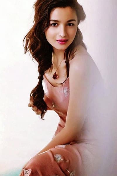 Alia Bhatt looks sultry in this photoshoot