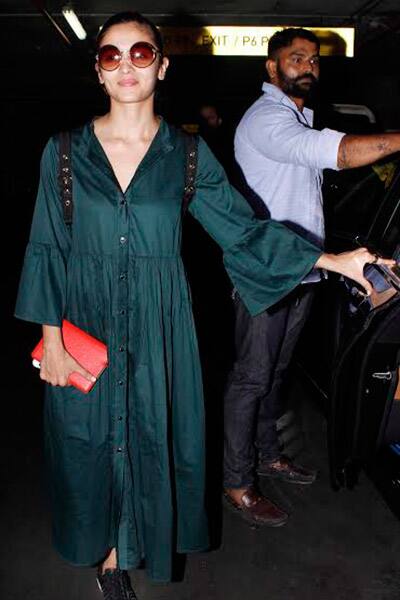 Alia Bhatt’s airport avatar is always bang on
