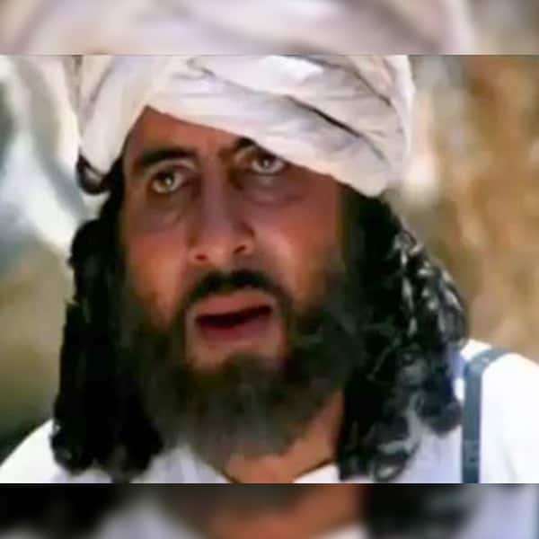 Amitabh Bachchan played the role of Baadshah Khan and made it memorable too. Amitabh Bachchan played the role of Baadshah Khan and made it memorable too.