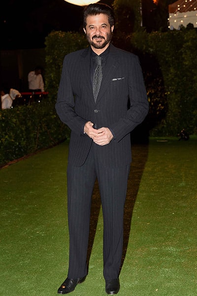 Anil Kapoor arrived at the party in a full black suit