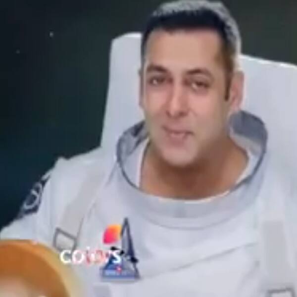 Astronaut Salman Khan’s still from promo of Bigg Boss 10 Astronaut Salman Khan’s still from promo of Bigg Boss 10