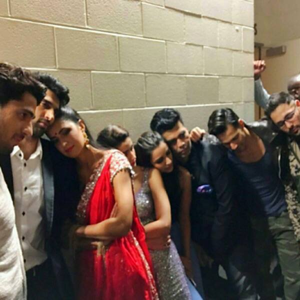 http://st1.bollywoodlife.com/wp-content/uploads/photos/bollywood-celebs-in-a-waiting-zone-before-performing-during-dream-team-2016-201608-771163.jpg