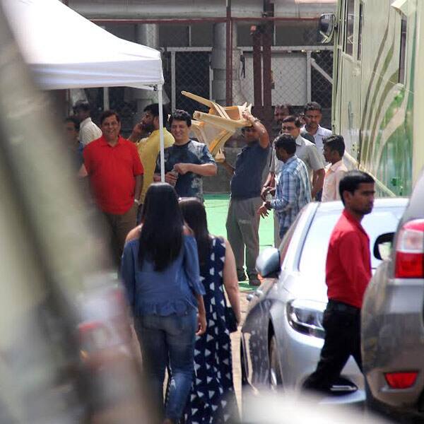 David Dhawan and Sajid Nadiadwala on the sets of Judwaa 2