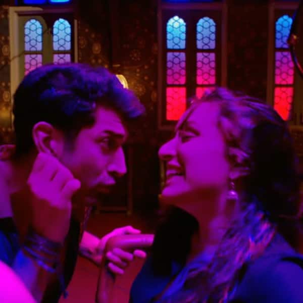 Hey Aditya Roy Kapur, please stop making it so difficult for us