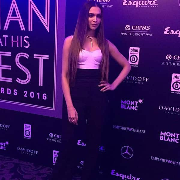 Hey Deepika Padukone, please stop looking so Hot