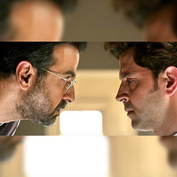 Hrithik Roshan and Ronit Roy in the same frame is soaring temperatures