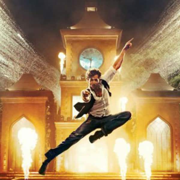 Hrithik Roshan’s killer moves with his perfect physique give us just another reason why he’s one of the SEXIEST MAN ALIVE