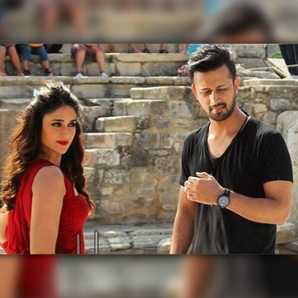 Ileana D'Cruz and Atif Aslam look stunning in Pehle Dafa