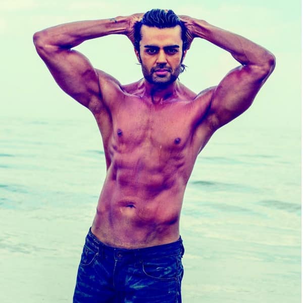 Check out pics of Manish Paul’s transformed body which Hrithik Roshan