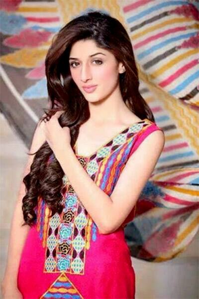 Mawra Hocane Lost Out A Project Courtesy India S Ban On Pakistani Artistes
