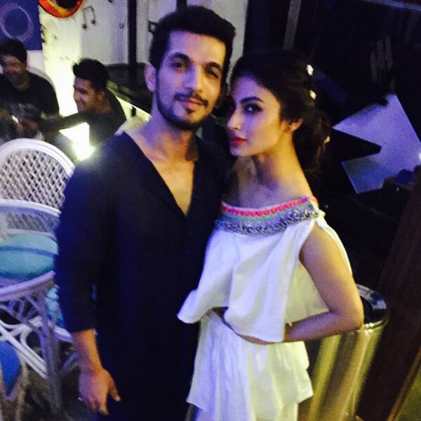 Mouni Roy’s Naagin co-star Arjun Bijlani was also a part of her birthday celebrations