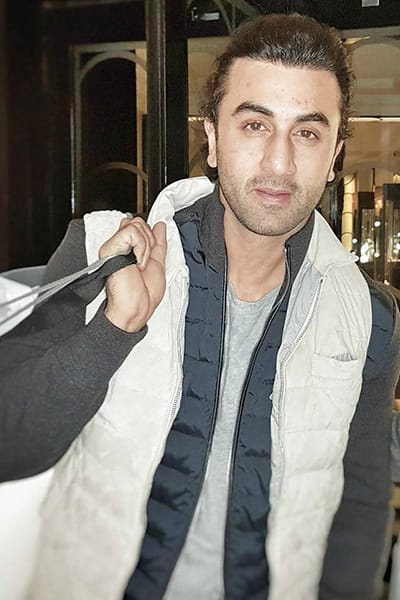 Ranbir Kapoor surprises his fans with a new look- view pic - Ranbir