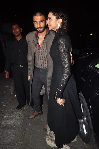 Ranveer Singh And Deepika Padukone On Dinner Date Ranveer Singh