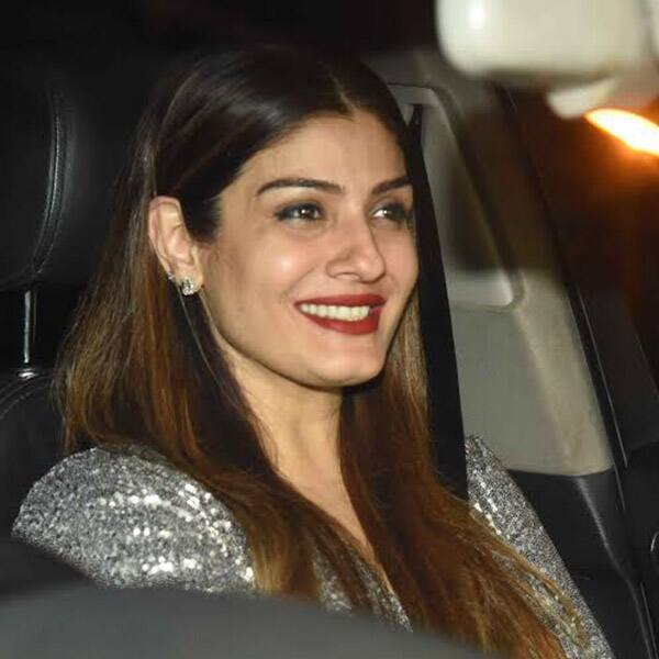 Raveena Tandon lights up the place as she enter