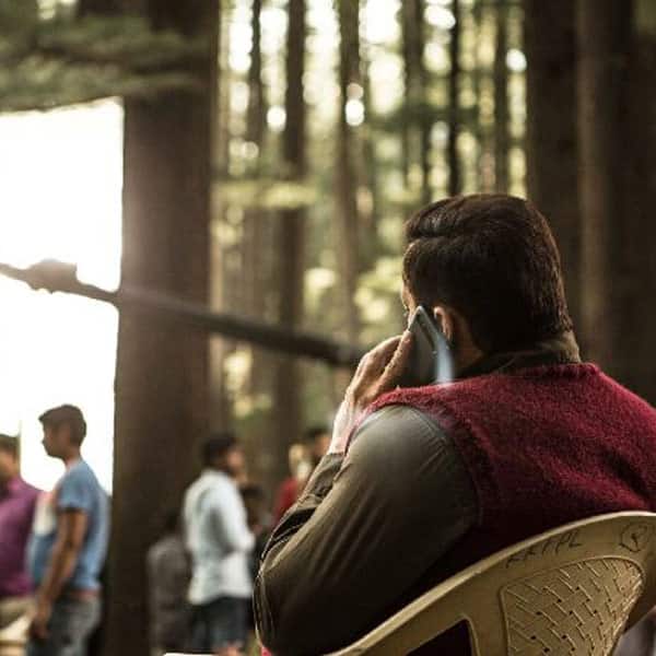 Salman Khan seems to be missing Iulia Vantur on the sets of Tubelight.