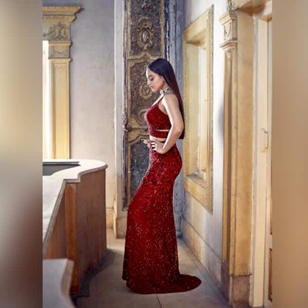 Sonakshi Sinha looks ravishing in a red cut-out gown