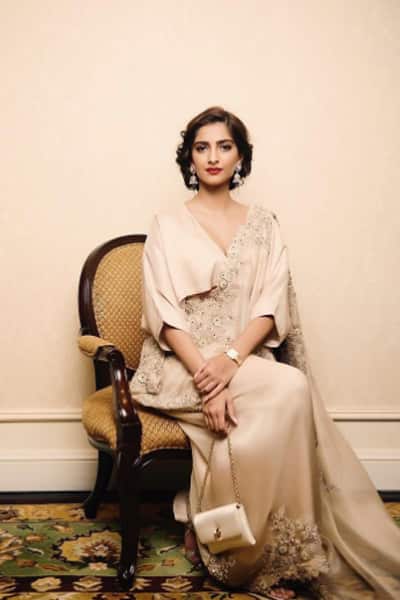 Sonam Kapoor in Anamika Khanna gown Sonam Kapoor in Anamika Khanna gown