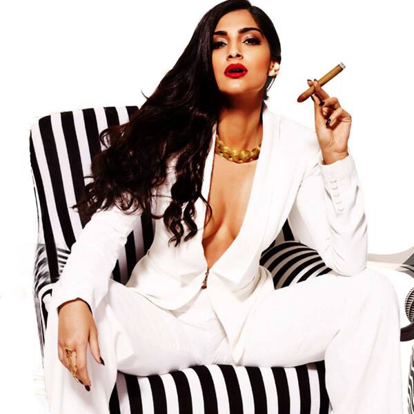 Sonam Kapoor shows off cleavage during photoshoot