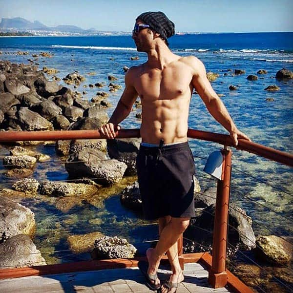 Happy Birthday Sushant Singh Rajput These Shirtless Pictures Of The Hunk Will Drive All Girls 6270