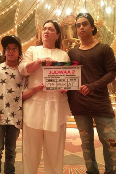 Warda Nadiadwala shares pictures from the mahurat
