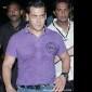 Salman Khan backs off from Arjun&nbsp;Kapoor