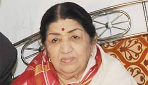 B-towners wish Lata Mangeshkar on her birthday