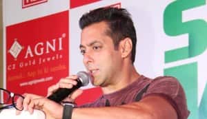 Salman attends ‘Ready’ music&nbsp;concert