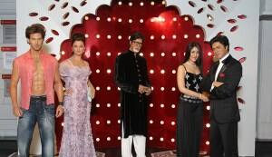Aishwarya Rai, Shahrukh Khan, Hrithik Roshan, Amitabh Bachchan, Kareena Kapoor at Madame Tussauds Hong Kong