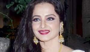 Rekha to be honoured at IIFA Awards 2012